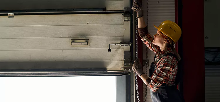Addressing Common Garage Door Stoppage Issues in Atlanta, GA